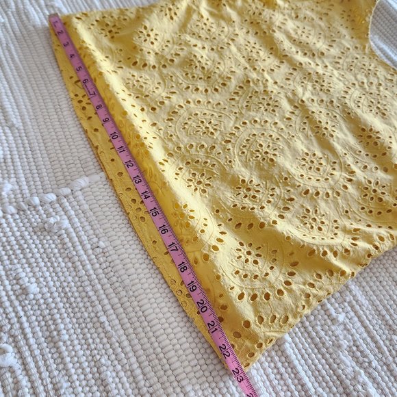 Banana Republic Lemon Yellow Cotton Eyelet Top Size L EUC - Picture 12 of 13